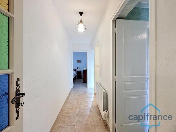Maison à vendre 5 pièces LES ANGLES (30)