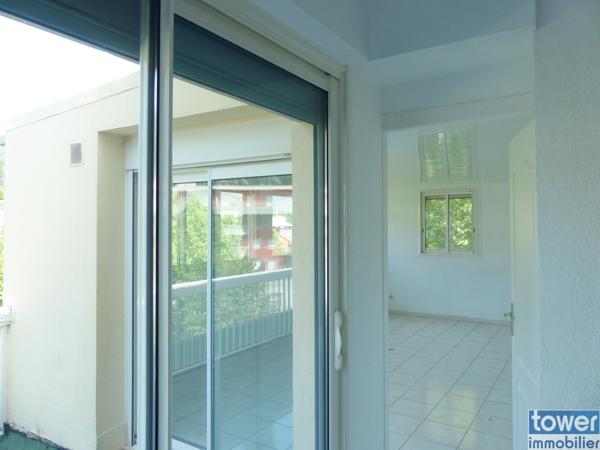 Très bel appartement F4 avec terrasse