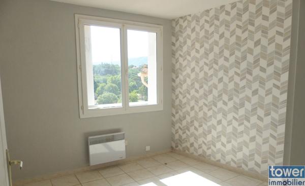 Très bel appartement F4 avec terrasse