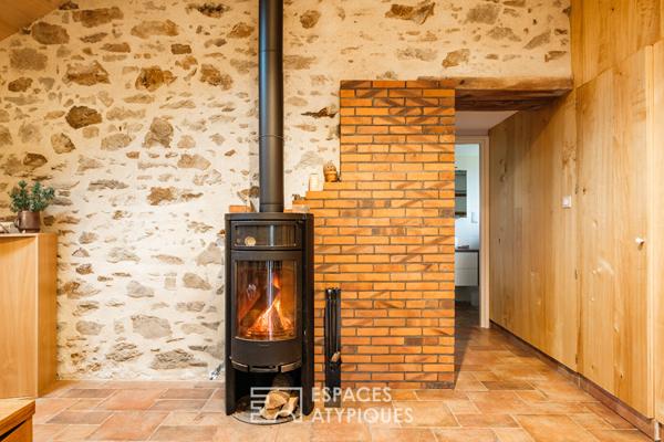 Ensemble de deux maisons avec piscine au coeur de la campagne
