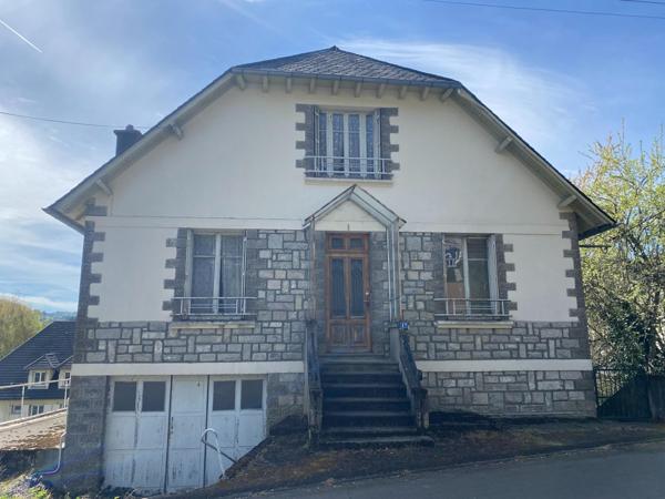 Maison - 170m² - 9 pièces
