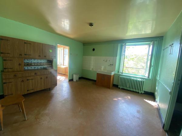Maison - 170m² - 9 pièces