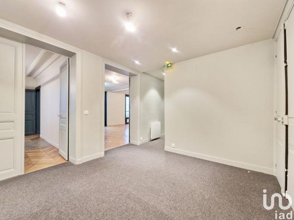 Appartement 4 pièces de 100 m² à Paris (75006)