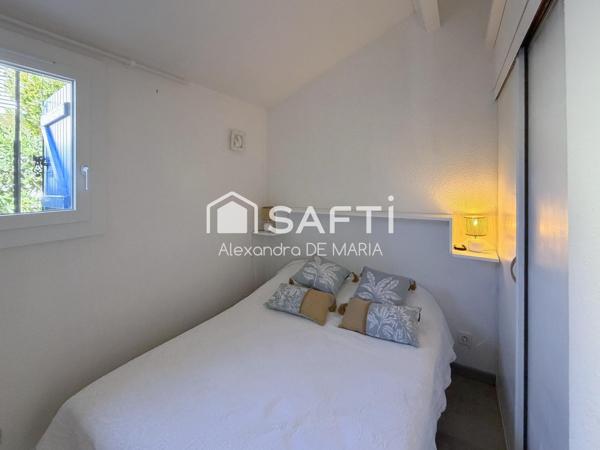 MAISON RENOVEE, CLIMATISEE ET ACCES DIRECT ETANG