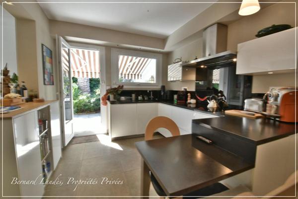 ANGLET | AUX PORTES DE BIARRITZ - MAISON DE PLAIN-PIED AVEC PISCINE