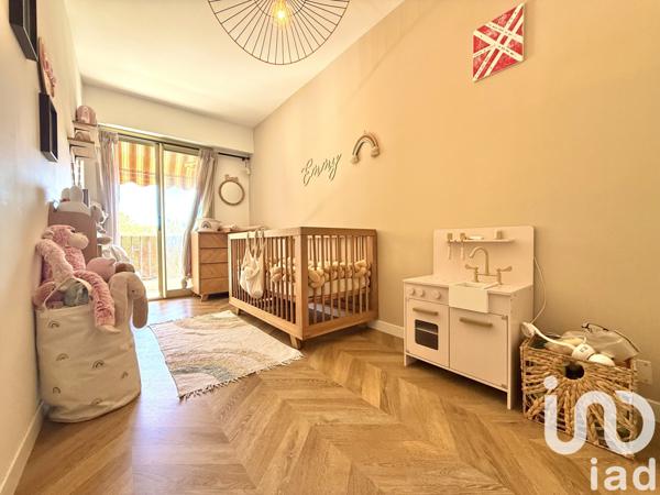 Appartement à vendre 3 pièces 69 m² Cagnes-sur-Mer