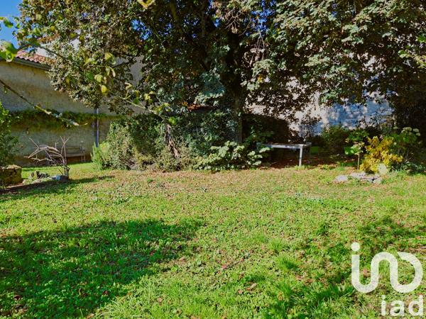 Maison à vendre 5 pièces 117 m² Yvrac-et-Malleyrand