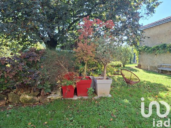 Maison à vendre 5 pièces 117 m² Yvrac-et-Malleyrand