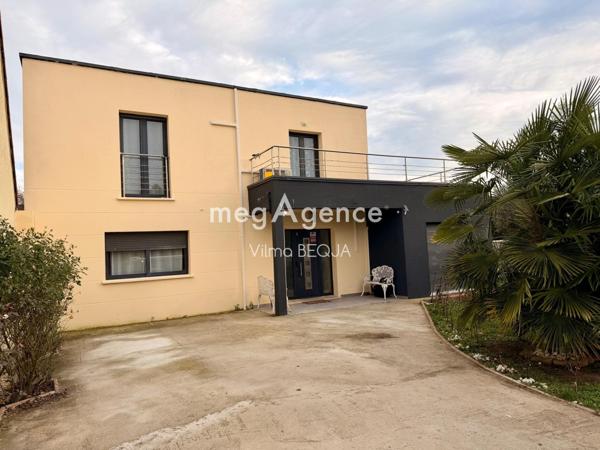 Maison à SENS, 89100 - 7 pièces 150m²