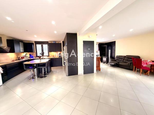 Maison à SENS, 89100 - 7 pièces 150m²