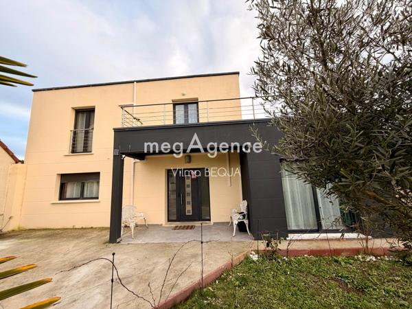 Maison à SENS, 89100 - 7 pièces 150m²