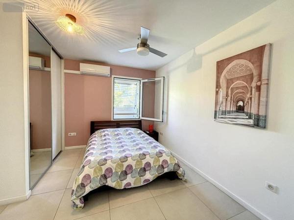 Appartement à vendre à Saint-Paul à la Réunion (97434), ref : 97409-221