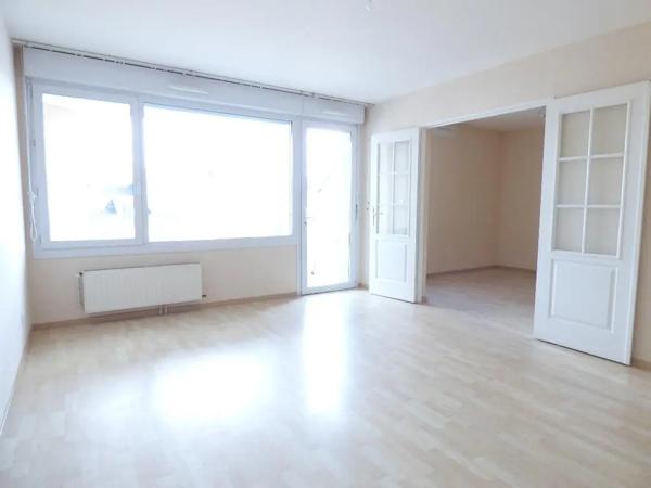 Appartement à louer 3 pièces 68.3m²