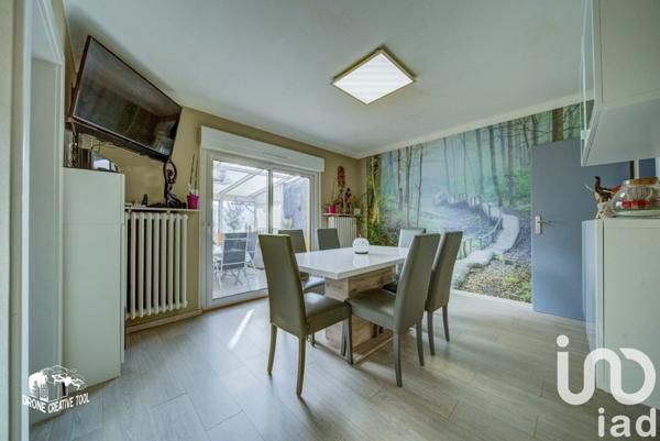 Maison 5 pièces de 70 m² à Uckange (57270)