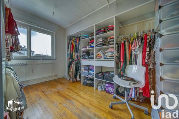 Maison 5 pièces de 70 m² à Uckange (57270)