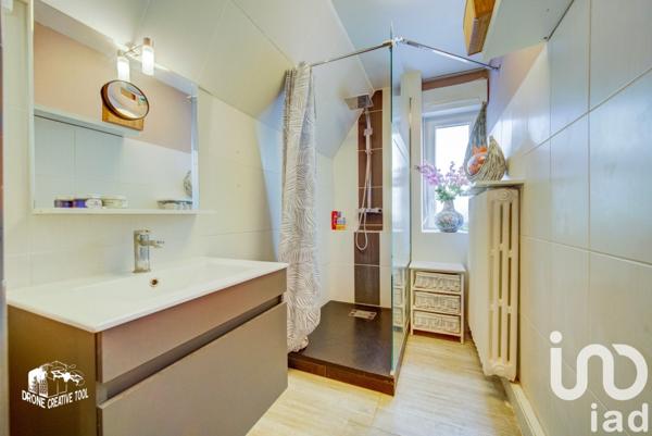 Maison 5 pièces de 70 m² à Uckange (57270)