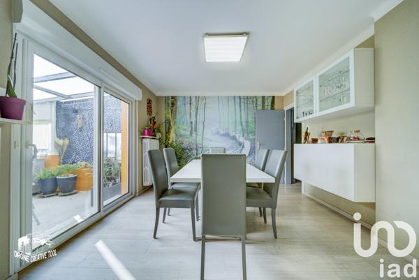 Maison 5 pièces de 70 m² à Uckange (57270)