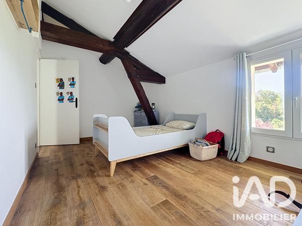 Maison à vendre 5 pièces 190 m² Neuville-sur-Saône