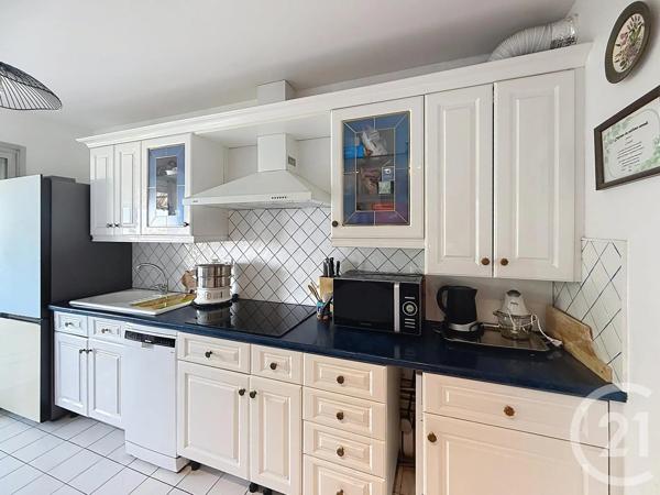 Appartement F3 à vendre  3 pièces - 67 m 2   ST LAURENT DU VAR  - 06