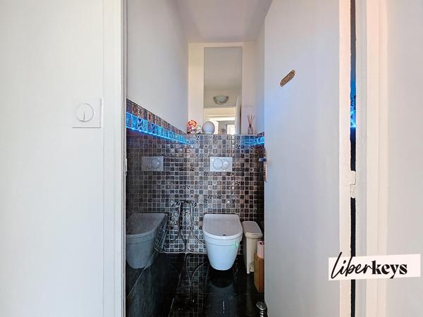 Maison familiale 4 pièces – Jardin, jacuzzi & dépendance – Château-Arnoux-Saint-Auban