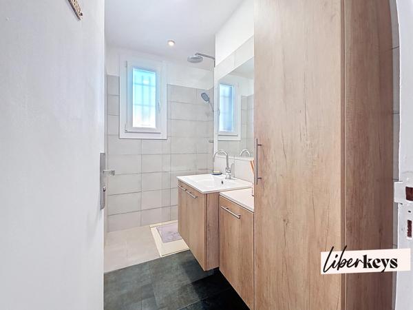 Maison familiale 4 pièces – Jardin, jacuzzi & dépendance – Château-Arnoux-Saint-Auban