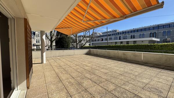 Saint-Étienne (42100) Appartement de standing de 91m2 avec une belle terrasse et garage