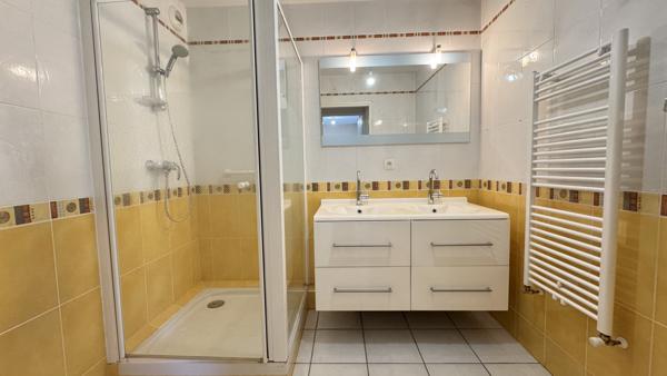 Saint-Étienne (42100) Appartement de standing de 91m2 avec une belle terrasse et garage