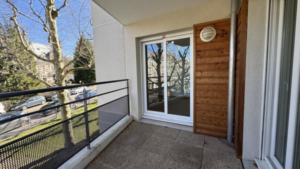 Saint-Étienne (42100) Appartement de standing de 91m2 avec une belle terrasse et garage