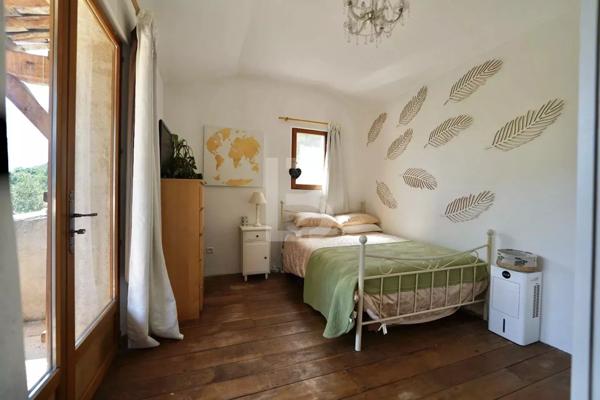 Charmant Gite à vendre à Gréolieres