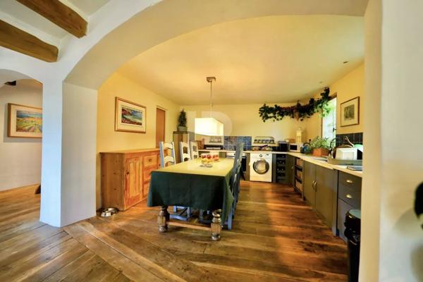 Charmant Gite à vendre à Gréolieres