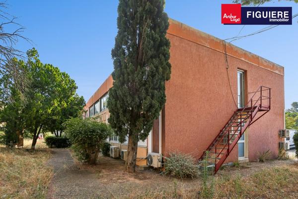 IMMEUBLE DE BUREAUX INDEPENDANT A LOUER SUR VITROLLES