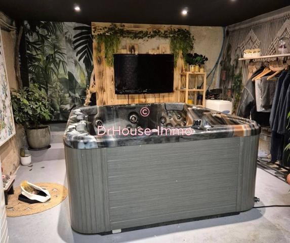 Maison à vendre 8 pièces de 205 m²