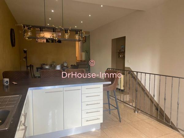 Maison à vendre 8 pièces de 205 m²