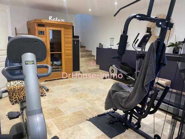 Maison à vendre 8 pièces de 205 m²