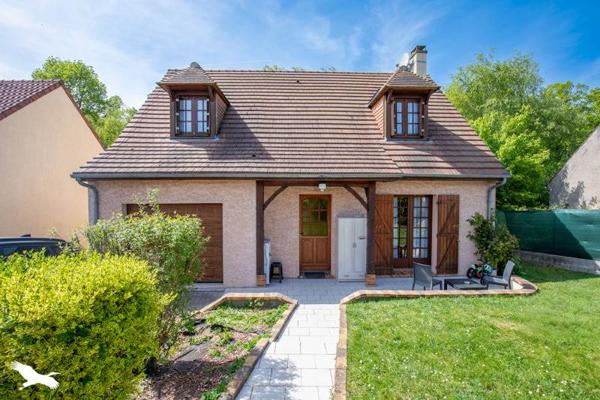 Maison à vendre 299 500 € Limay 4 p 98 m² DPE D