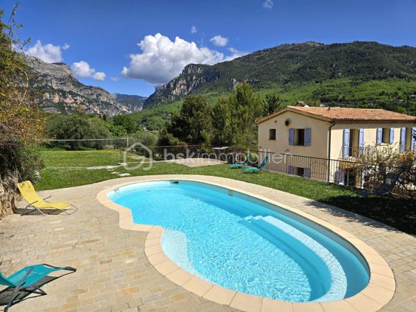 Maison de 205 m²