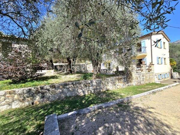 Maison de 205 m²