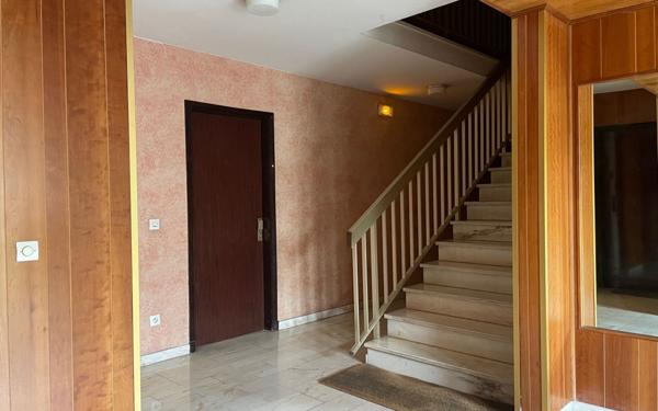 Appartement à vendre    5 pièces • 95 m2 Saint-Maur-des-Fossés