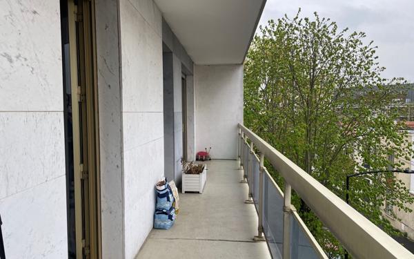 Appartement à vendre    5 pièces • 95 m2 Saint-Maur-des-Fossés