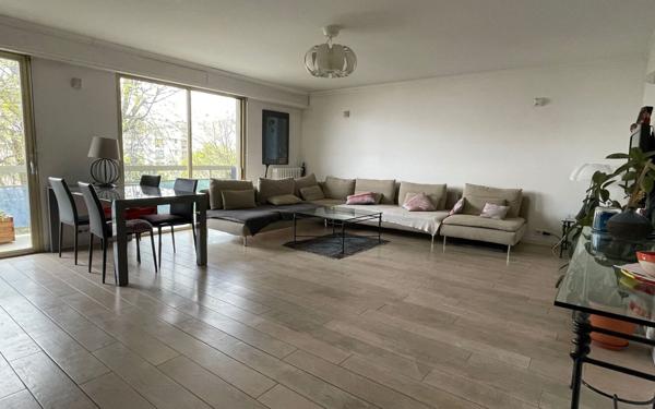 Appartement à vendre    5 pièces • 95 m2 Saint-Maur-des-Fossés