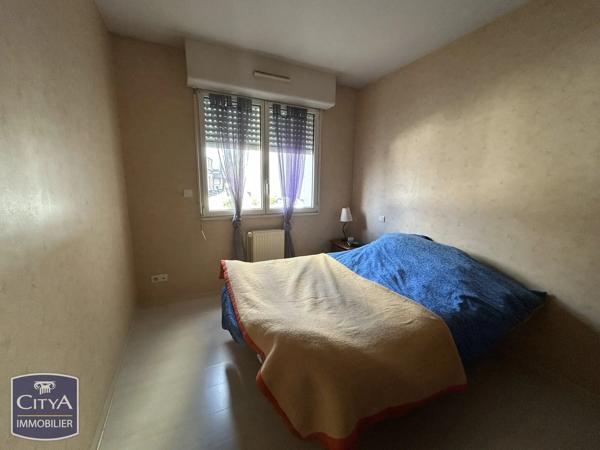 Appartement à vendre 2 pièces 52.4m² Laval (53000)