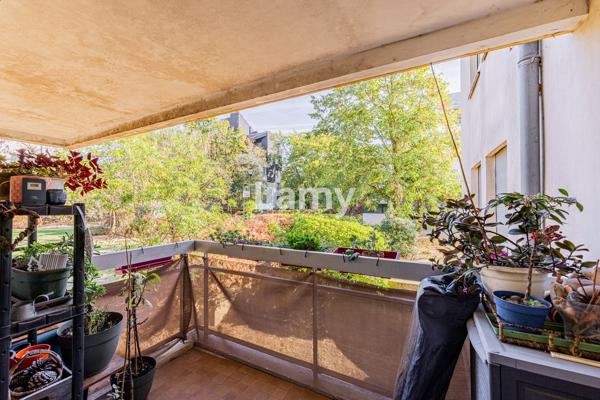 T4 avec balcon et parking