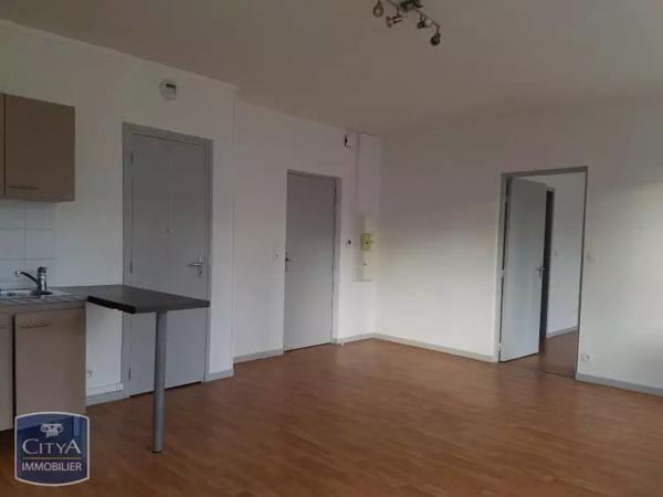 Appartement à louer 2 pièces 47.57m²