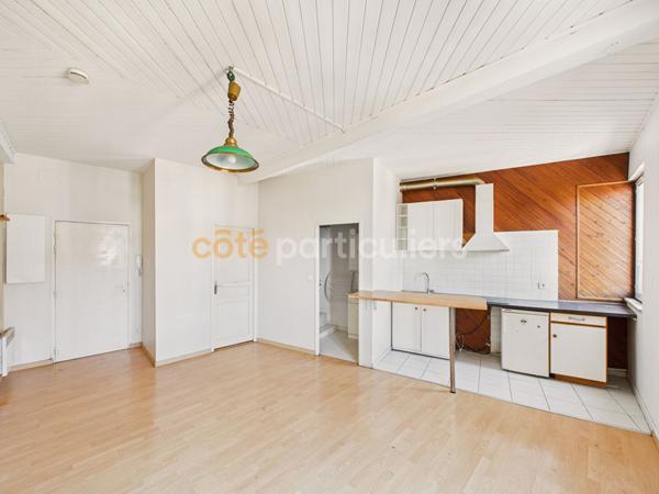 Vente Appartement56 m² - 2 Pièces - BORDEAUX (33800)