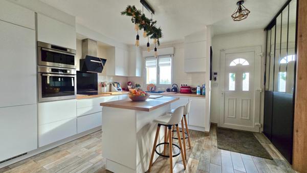 MAISON FAMILIALE 4 PIÈCES 100 M²  ATHIS MONS, CALME ET PROXIMITÉ RER