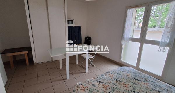 Location Studio meublé 19 m² - Nîmes 30900