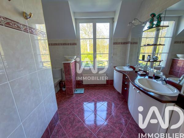 Maison à vendre 7 pièces 207 m² Lamorlaye