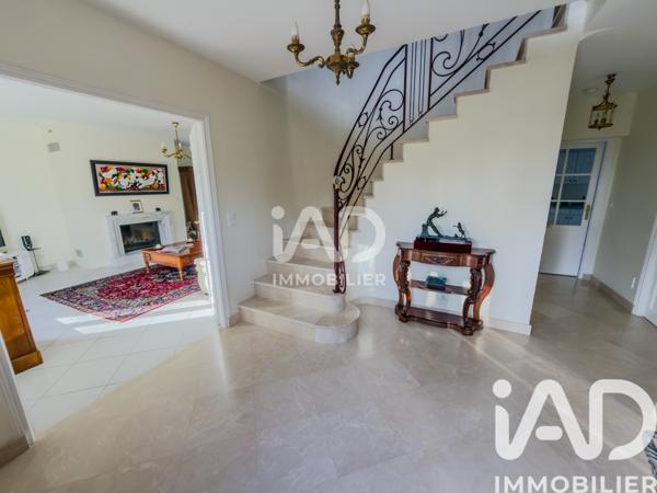 Maison à vendre 7 pièces 207 m² Lamorlaye