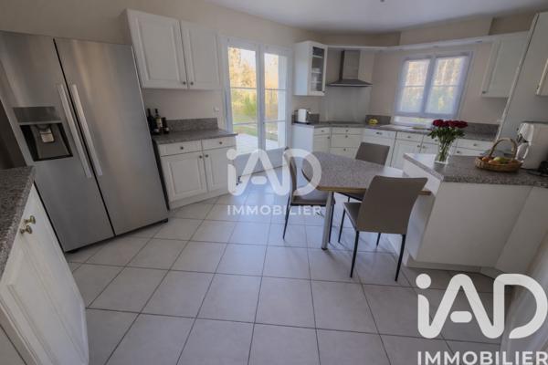 Maison à vendre 7 pièces 207 m² Lamorlaye