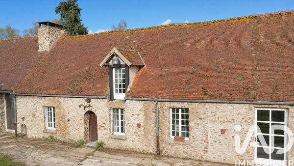 Maison à vendre 20 pièces 800 m² La Celle-les-Bordes